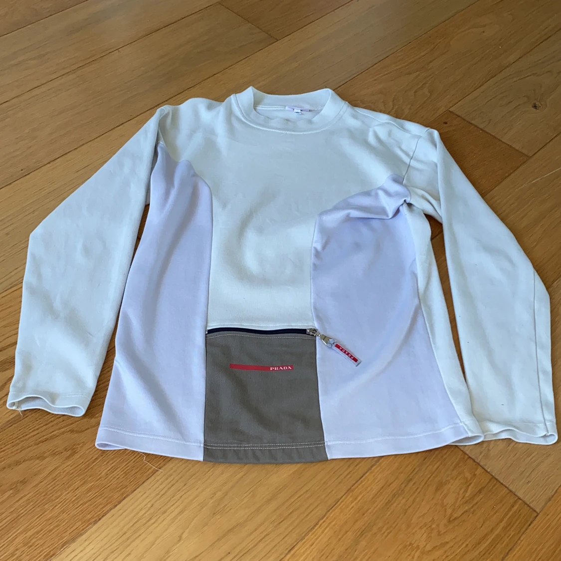 Prada sweatshirt  - 90