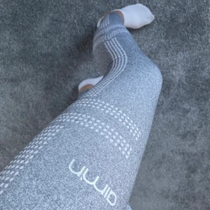 Aimn tights  - Nya! Storlek xs. 