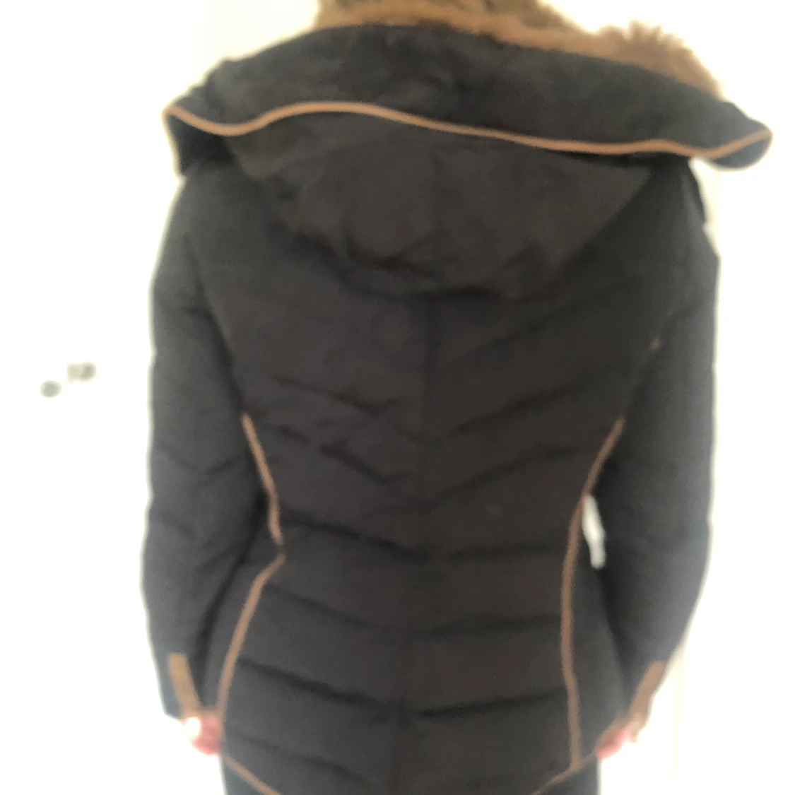 Zara figursydd vinterjacka  - 90