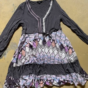 Klänning - Storlek 40