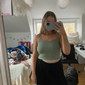 Topp - Topp från lager 157. Storlek M/L