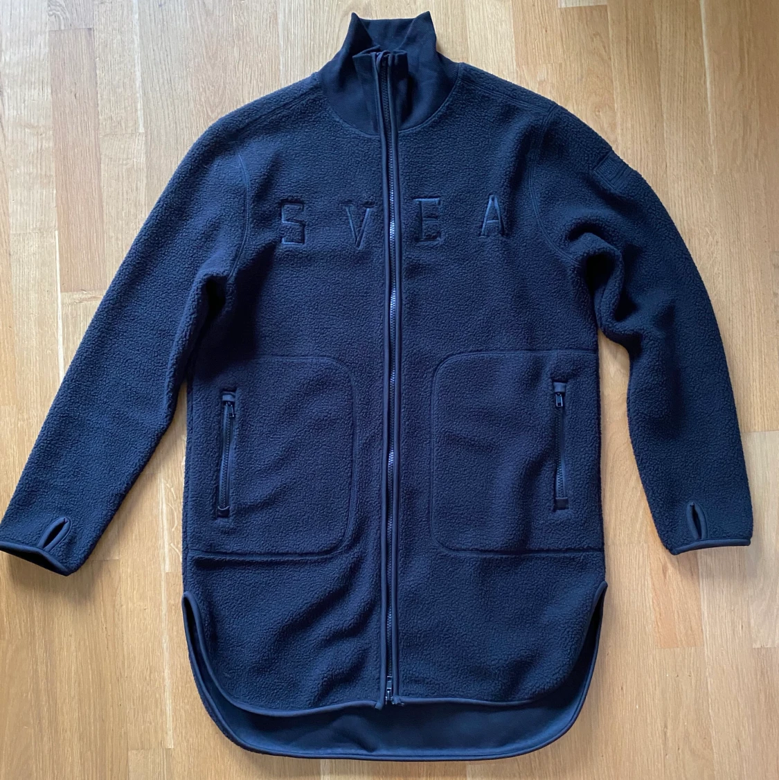 Svart Svea piléjacka strl M 