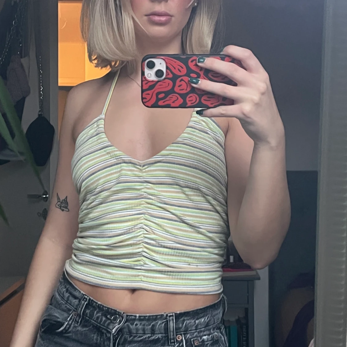 Randig topp med knytning