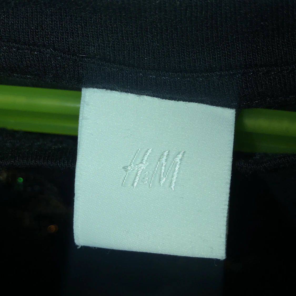 T-shirt med paljetter  - 91