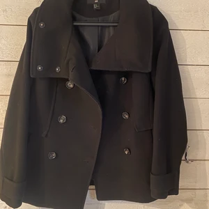 Kappa - Super fin kappa i fint skick ❤️‍🔥 frakt betalas av köparen😍 storlek 40 vilket motsvarar S/M (jag är S), för mer info är det bara att höra av sig 