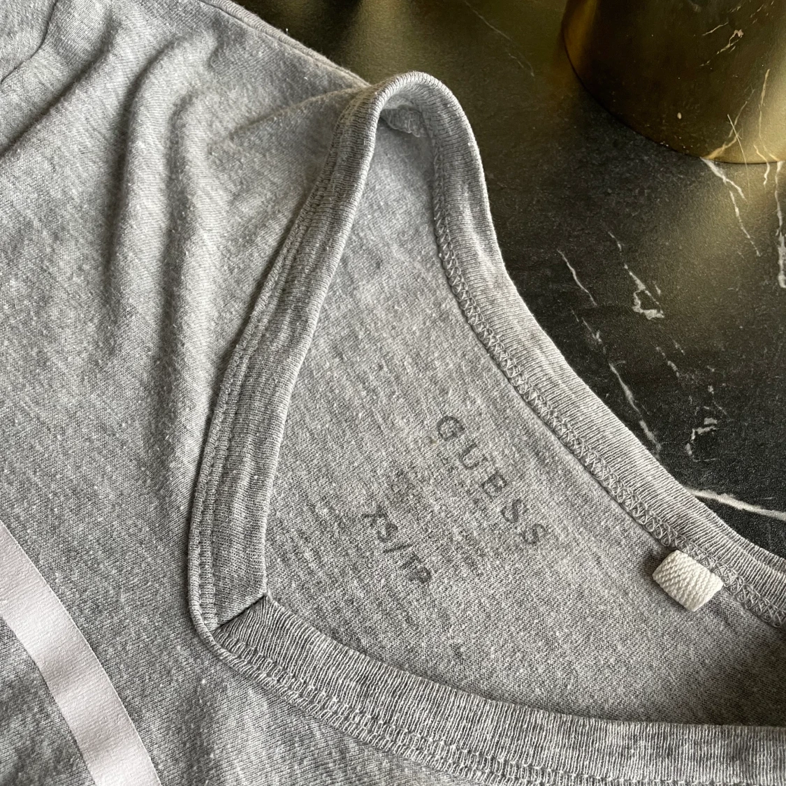 T-shirt från Guess - 90