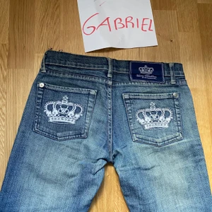 Victoria Beckam jeans - Super fina victoria beckam jeans med midje W28! högsta bud får dom! skriv privat för direkt köp eller bud! Tack 💕