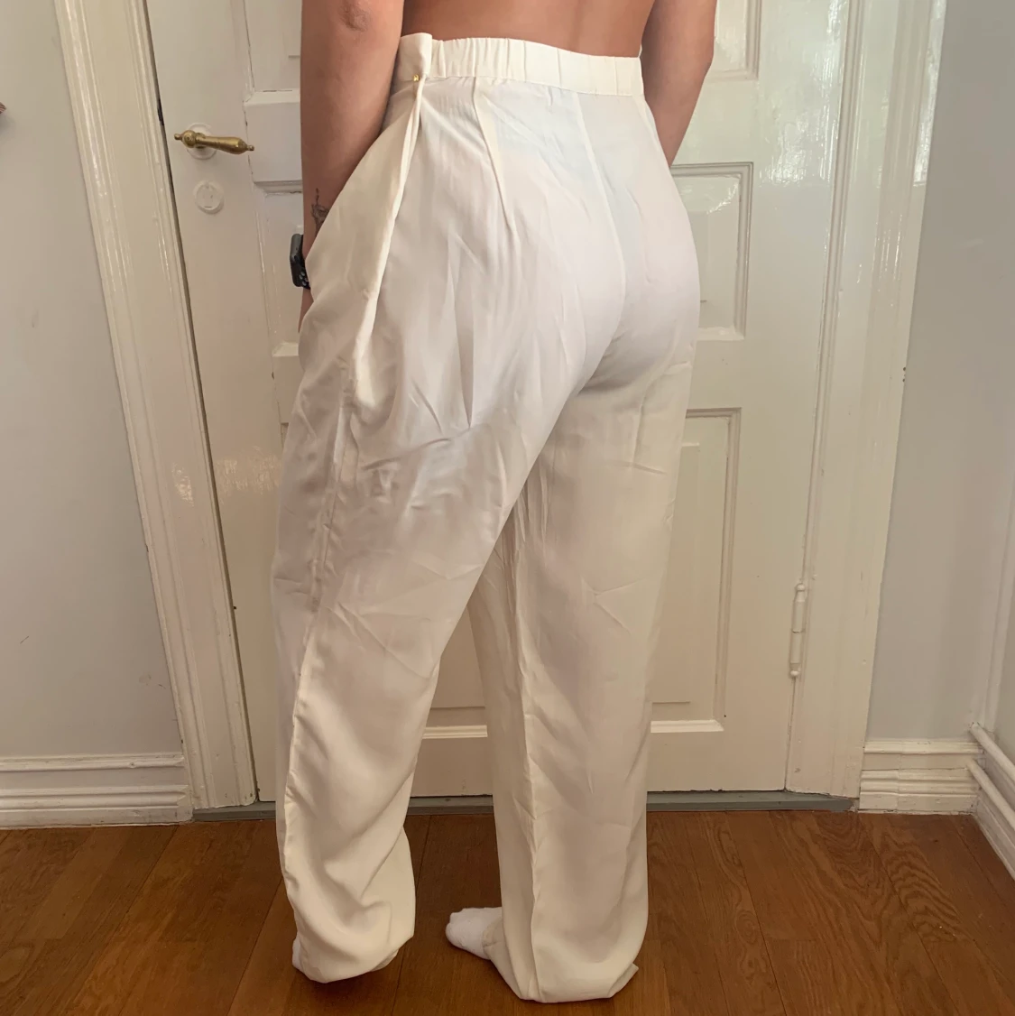 Beige kostymbyxor  - 90