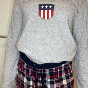 fin äkta gant tröja - fin äkta gant tröja säljer denna för den inte är till användning på mej❤️150 kroner