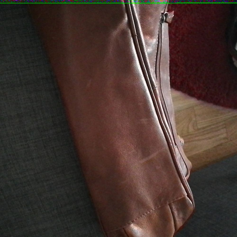 Casal skinn väska - Väskor | Plick Second Hand