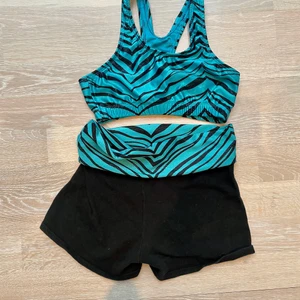 Tränings topp + shorts  - Söt och snygg tränings sätt. Storlek XS. Pris 100kr för båda. Frakt ingår inte☺️