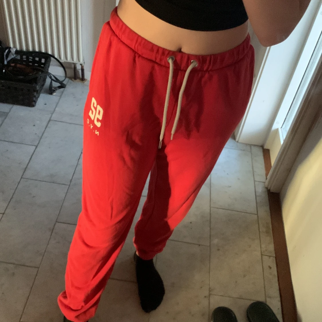 Röda mjukisbyxor 
