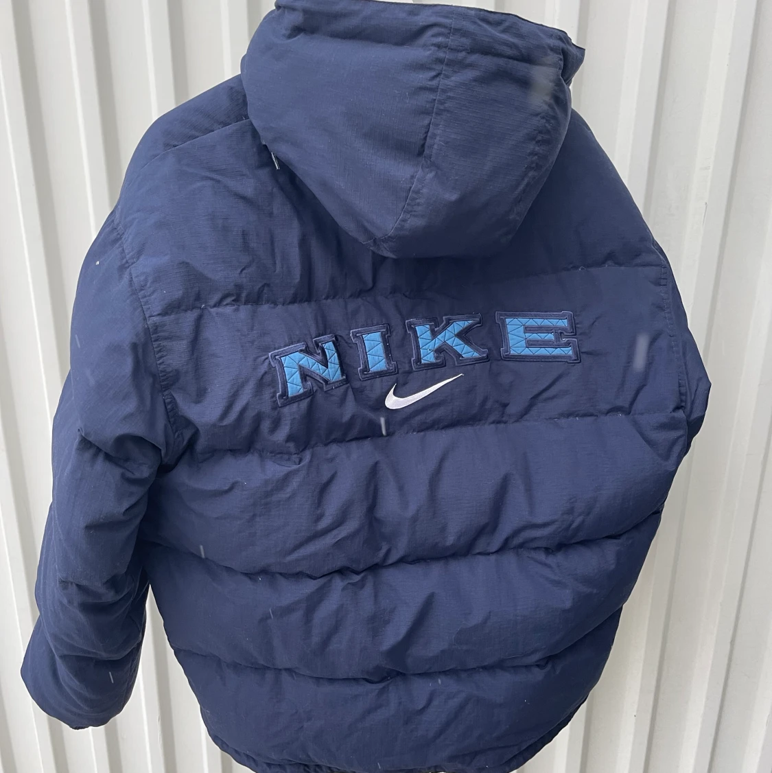 NIKE Dunjacka - 90