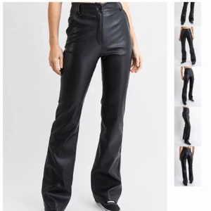 Skinnbyxor - Snygga skinnbyxor från madlady som är köpta här på Plick, dom var tyvär för små så säljer dom. Nypris på hemsidan 500kr. (Lånade bilder) 🤩