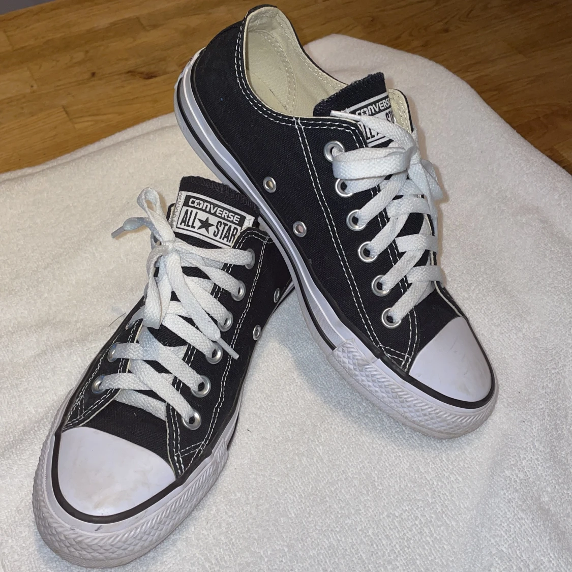 Converse storlek 37,5  - 90