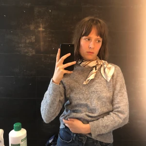 Stickad tröja grå XS Carin wester - Fin stickad tröja från Carin Wester som inte kommer till användning ☺️