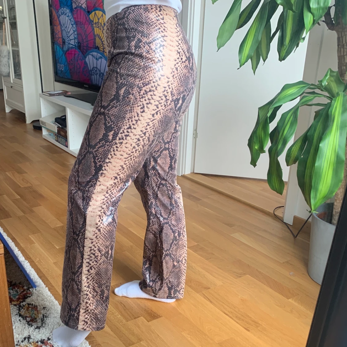 Ormmönstrade byxor - 90