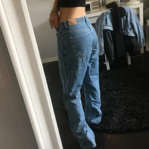 Jeans  - Blåa jeans 