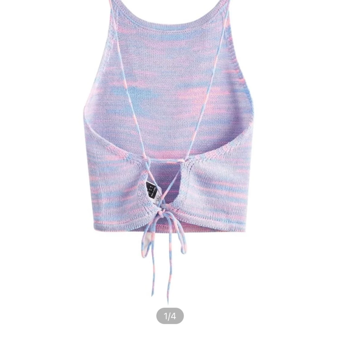 Såå fint stickat linne med öppen rygg