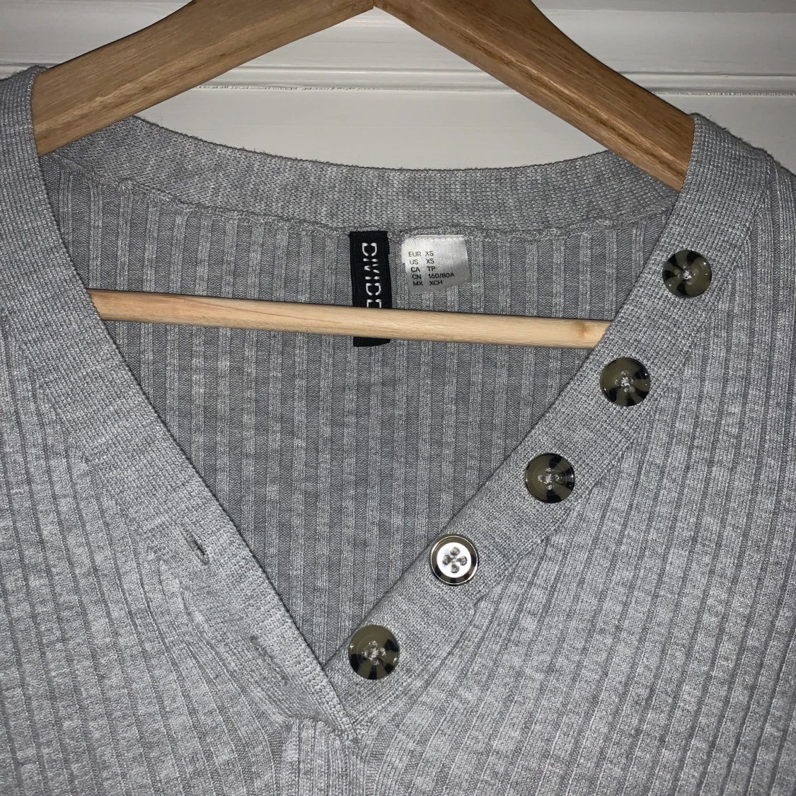 H&M cropped long sleeve size XS - 90