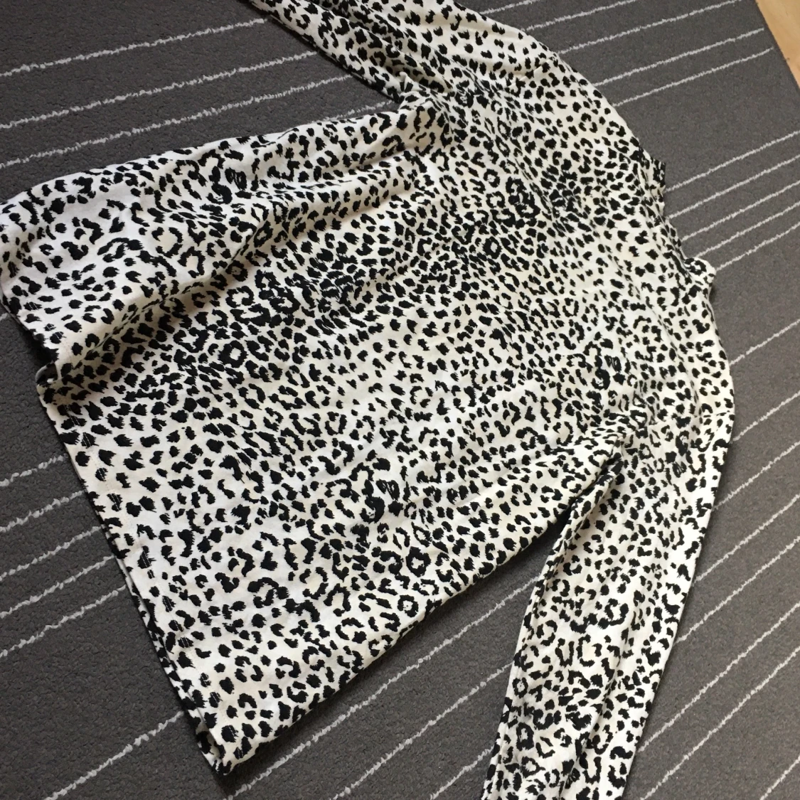 Leopardmönstrad tröja - 91