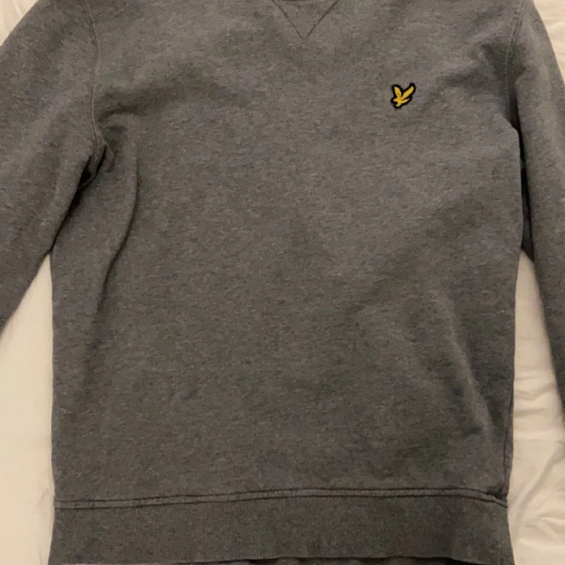 Lyle and scott crewneck  - 90