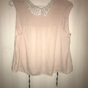 Fint topp  - Fint skick, storlek 44 