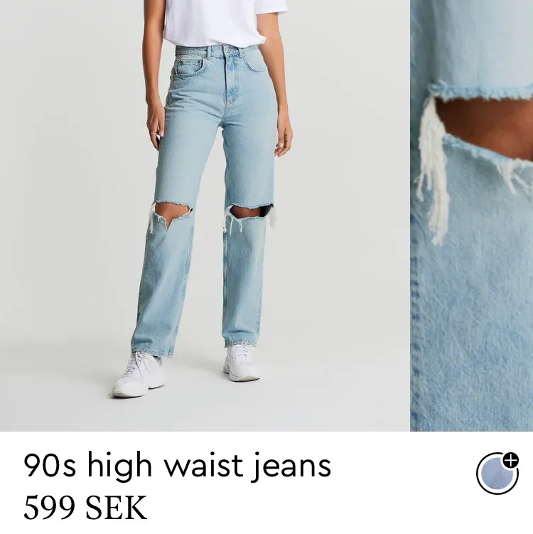 Jeans köpta från Gina Tricot i modellen ”90s high waist jeans”. Säljer på grund av att dem är lite för stora för mig, därav använd få gånger. Nypris 599kr, säljer för 300kr, pris kan diskuteras!. Jeans & Byxor.