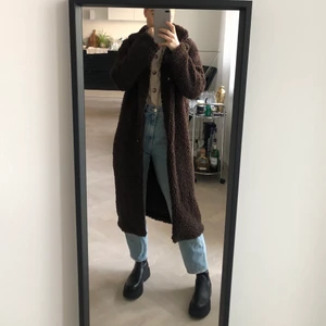 Brun teddykappa - Gosig brun kappa! Med fickor. Aldrig använd