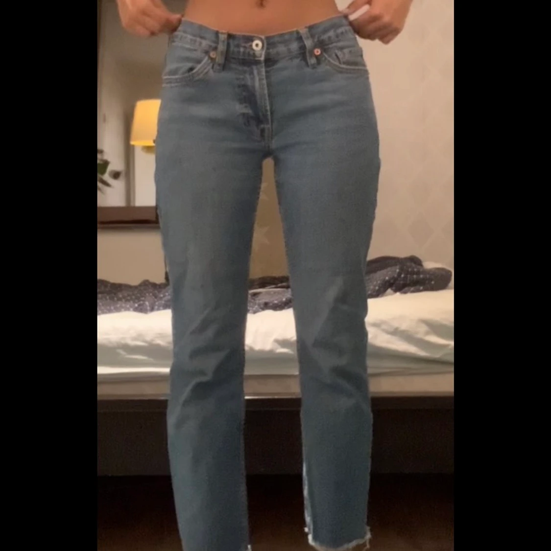 Straight lågmidjade jeans! frakt ingår - 90