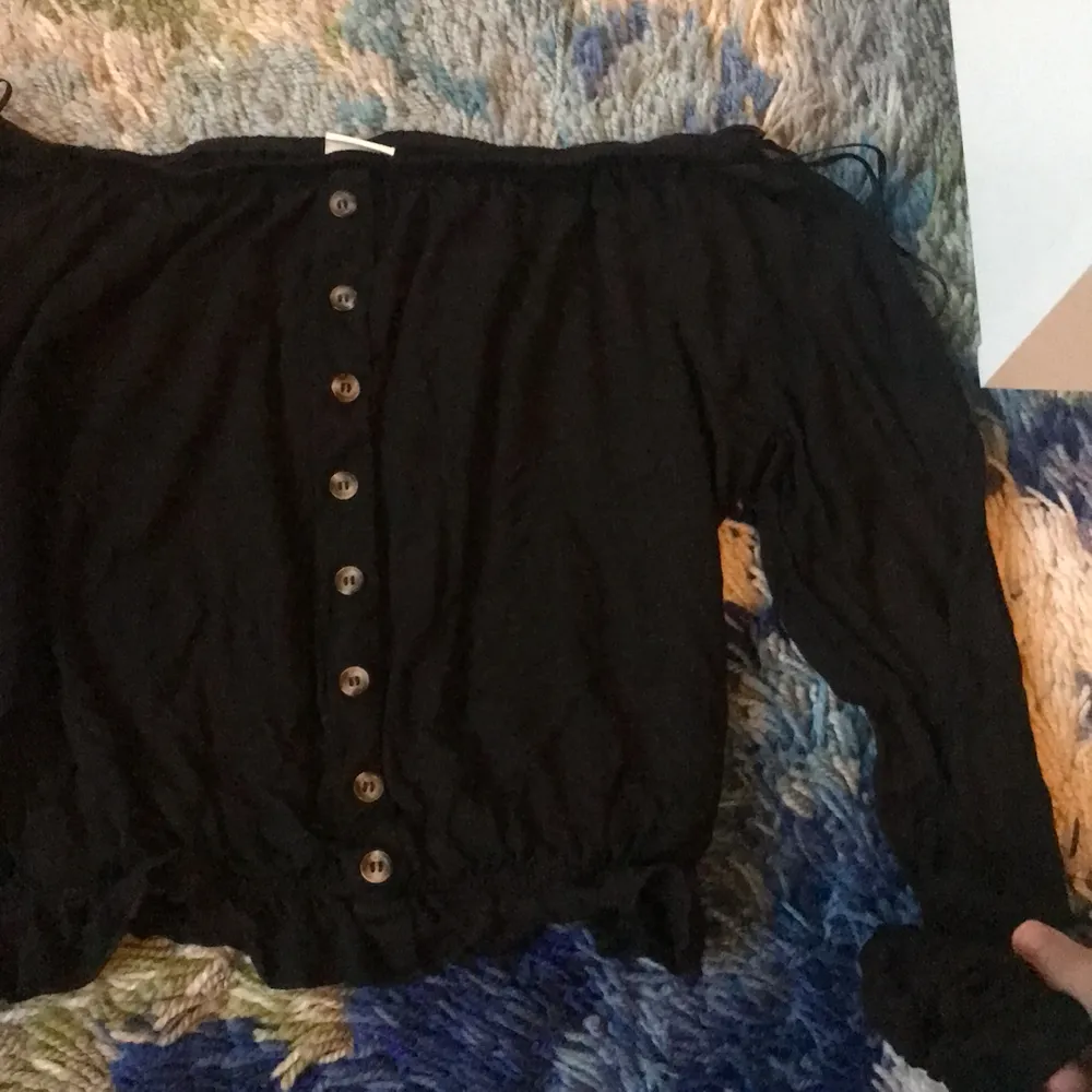 fin och stretchig svart långärmad tröja!. Tröjor & Koftor.