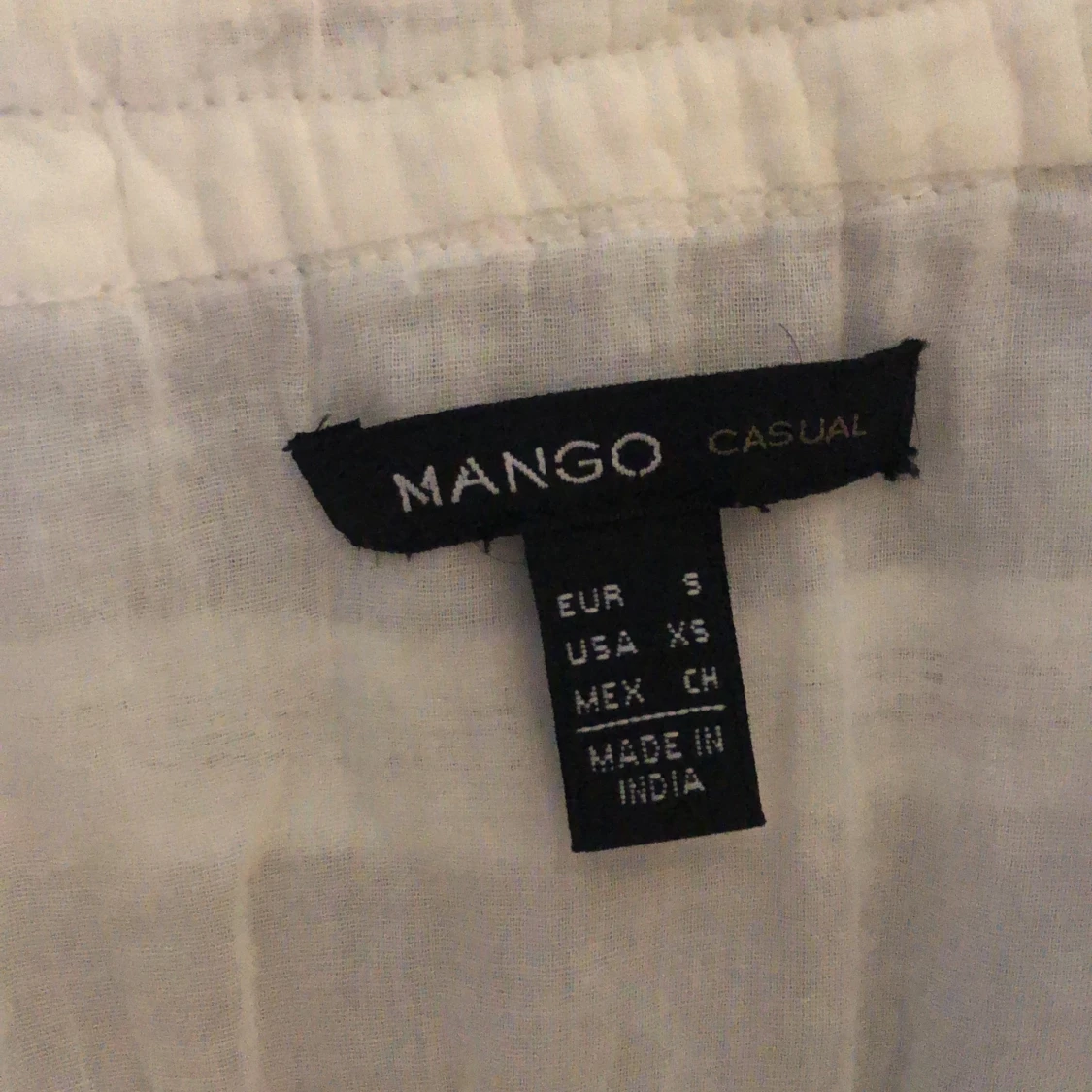 Vit somrig klänning - 90