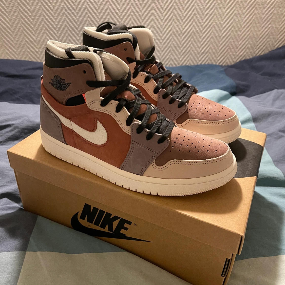 Air Jordan 1 Conyon Rust