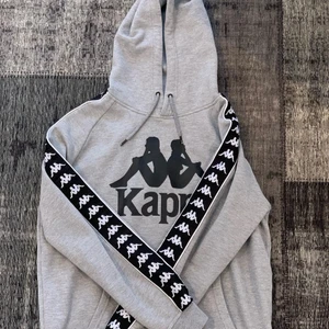 Kappa hoodie storlek: M - 9/10 