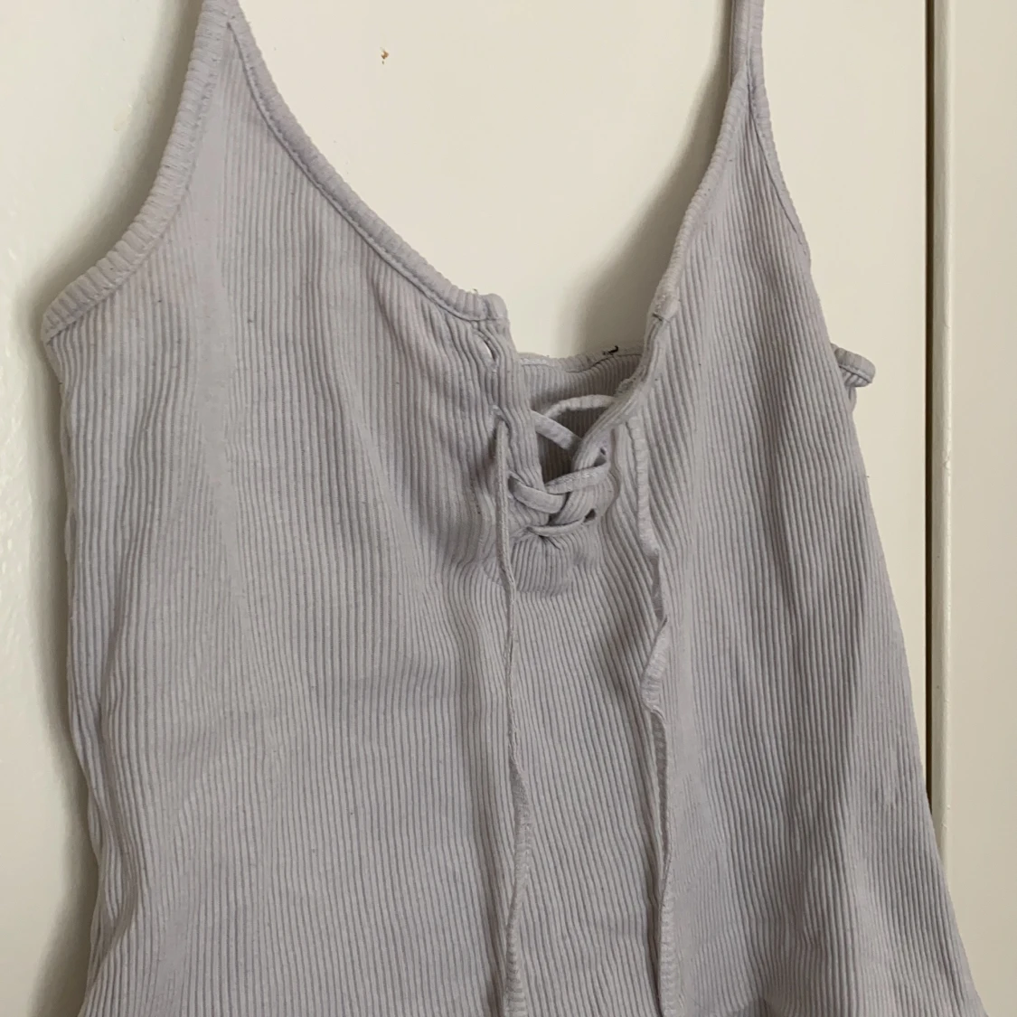 Kort vit linne, storlek M - 90