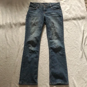 Lowrise jeans💙 - Lowrisejeans, passar till 90/2000talets mode