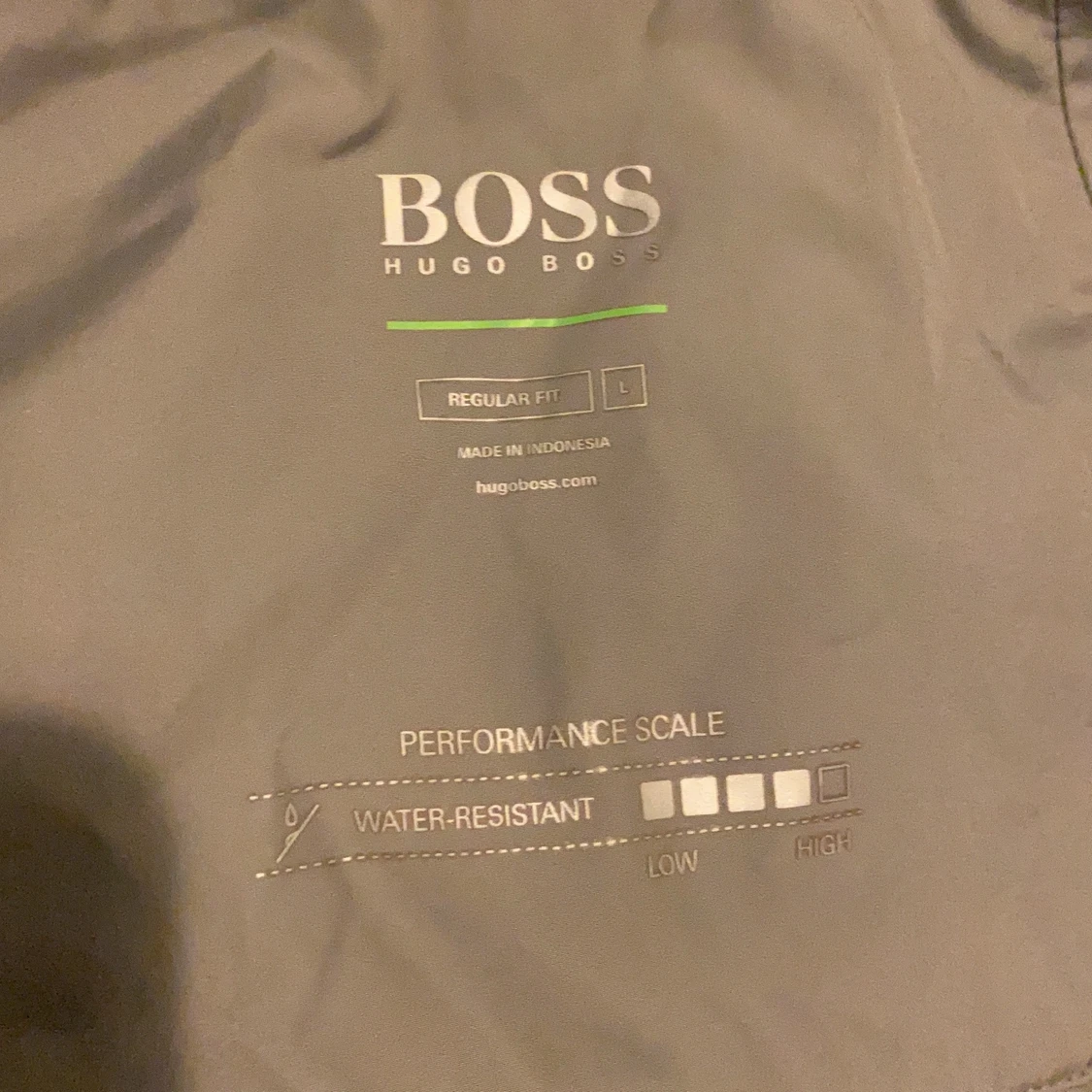 Hugo boss vindjacka - 91