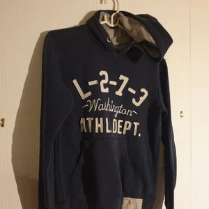 Huvtröja - Fin huvtröja