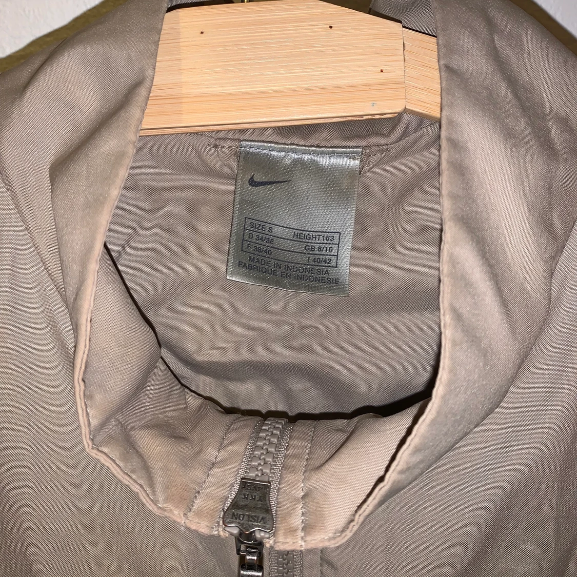 Grå jacka Nike - 91