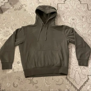 Weekday hoodie - Weekday hoodie i fint skick cirka 8/10!