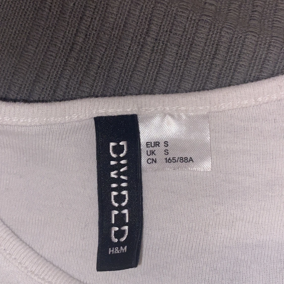 T-shirt storlek s - 91