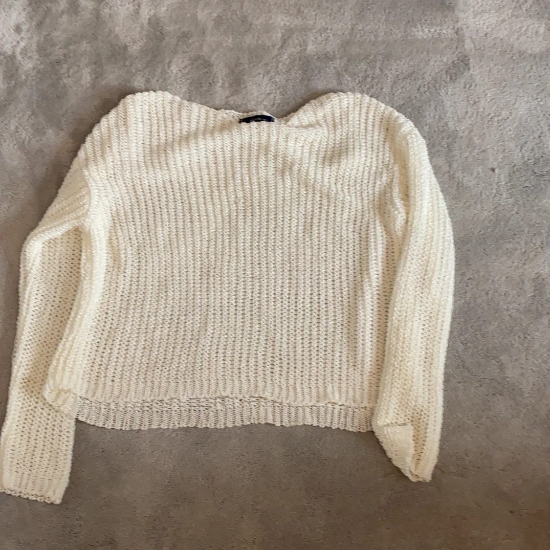 Chiquelle stickad vit tröja one size  - 90