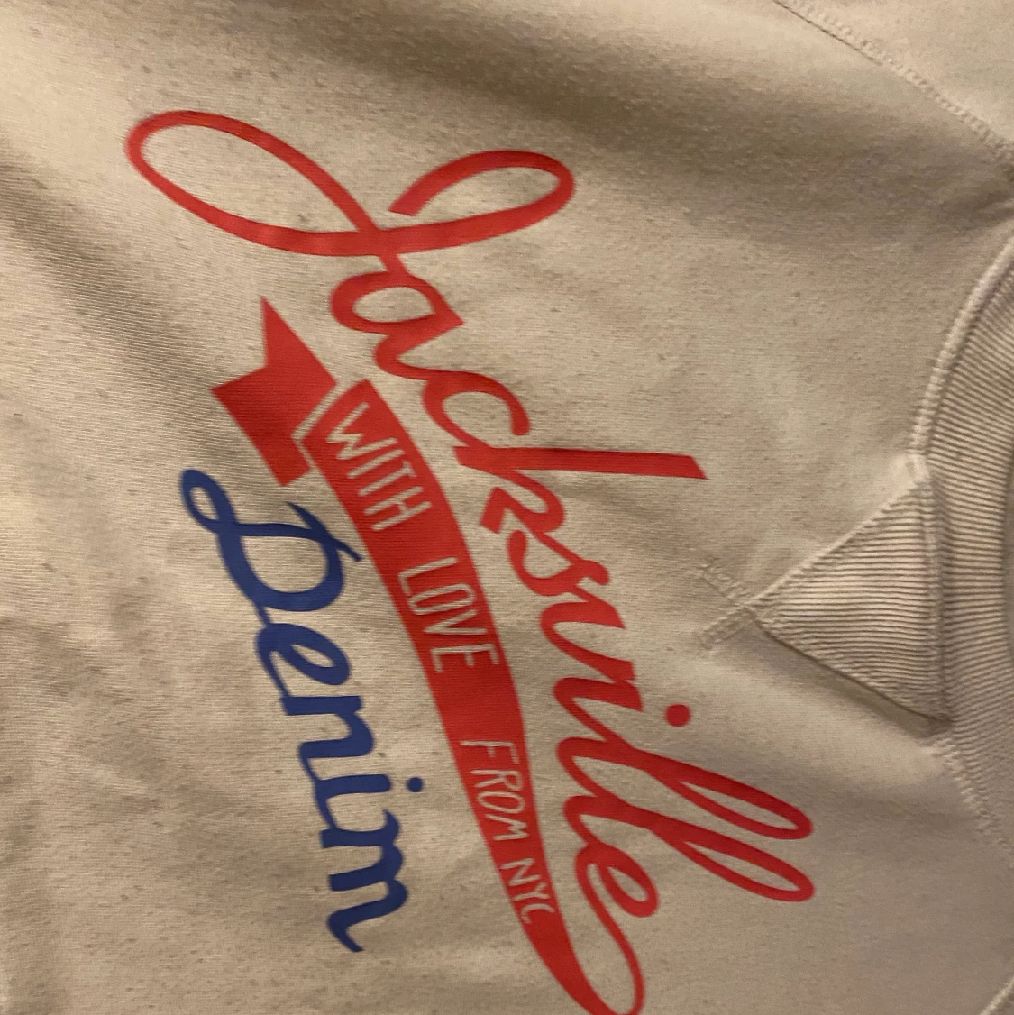 En vit sweatshirt 😊 - 91