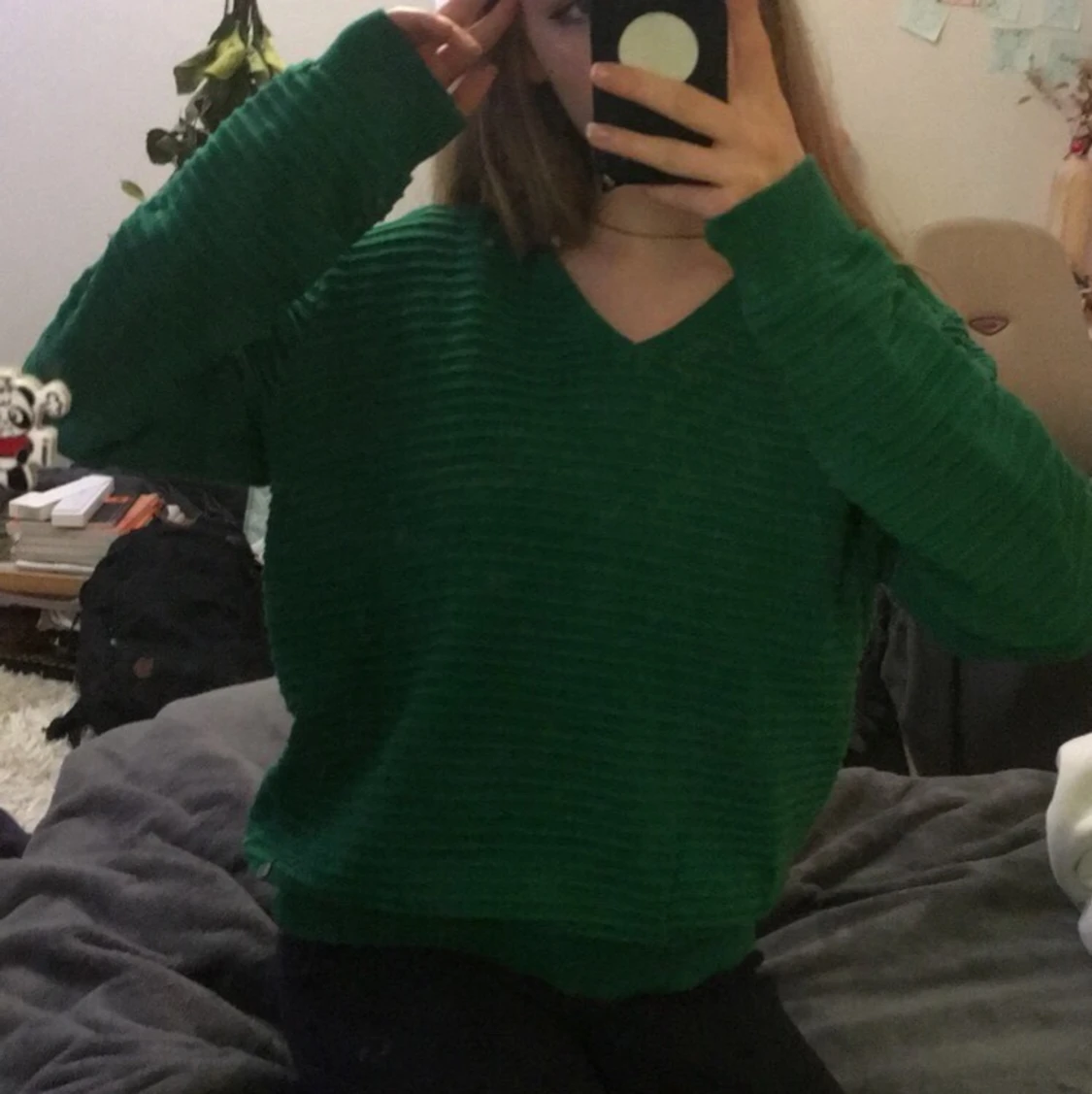 Grön tröja med ränder V neck  - 90