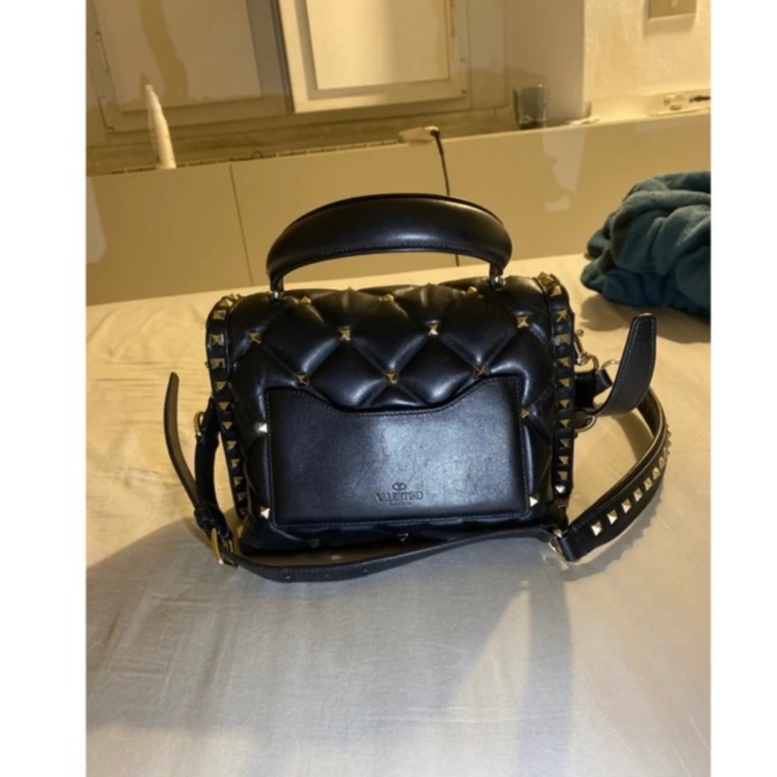 Valentino Rockstud väska - 90