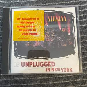 Nirvana- unplugged in new york, köpte den för något år sedan för 70kr, säljer den för 50kr😊❤️