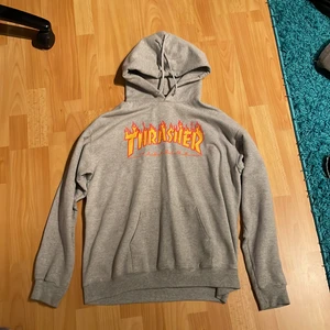 Thrasher hoodie - Storlek M. Cond 9/10
