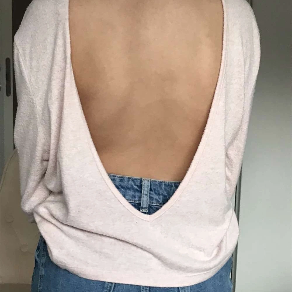 baby rosa tröja men öppen rygg