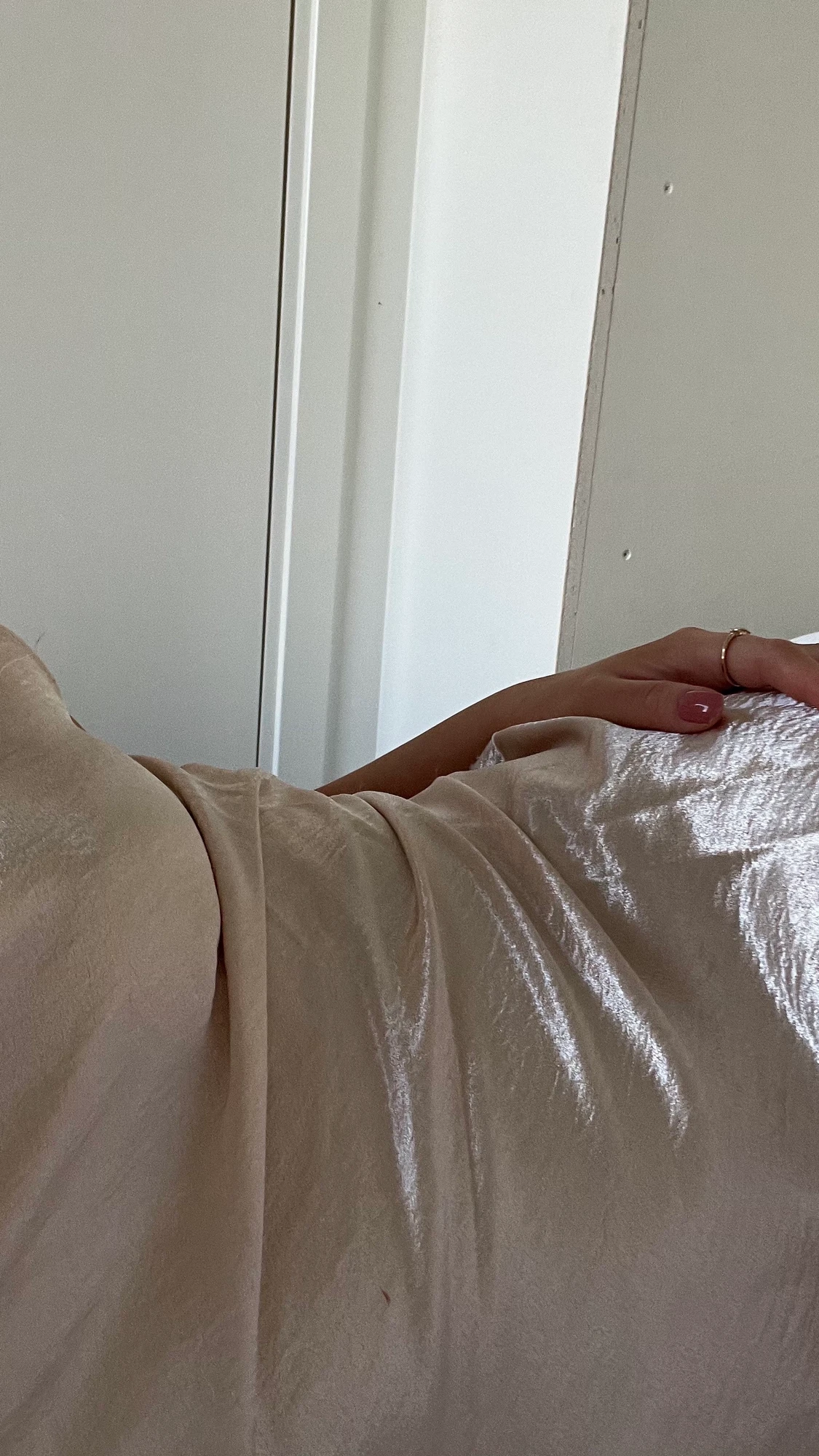 Satin klänning  - 90