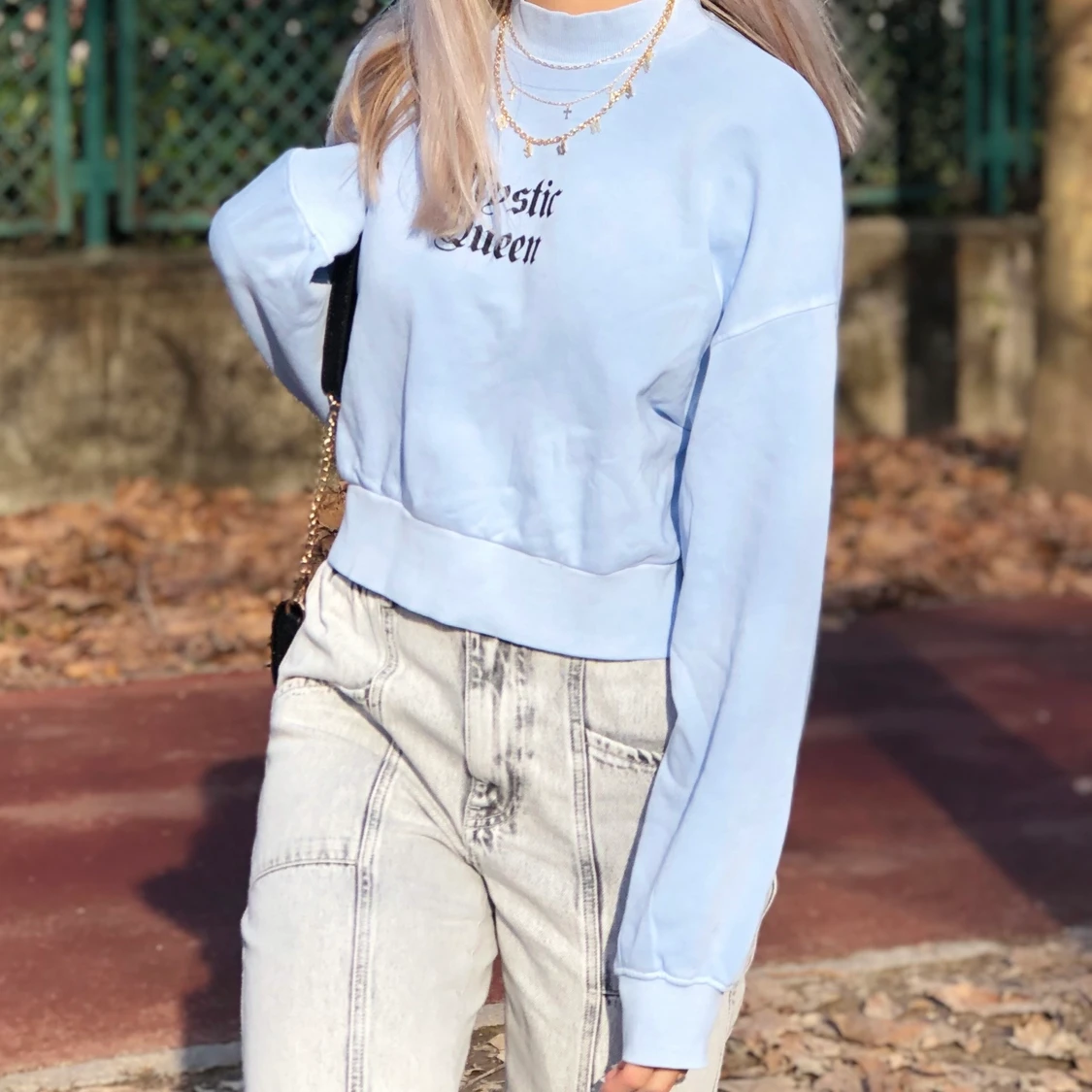 Blå tjocktröja - 90